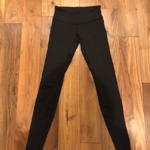 Lululemon Wonder under full length